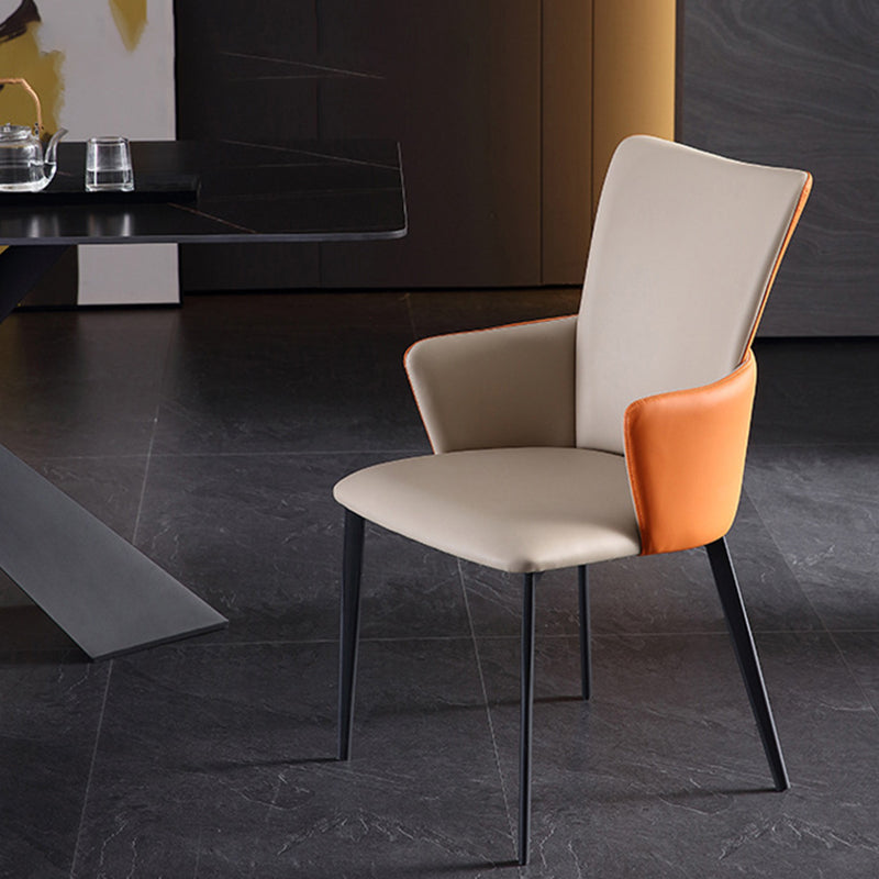Chaise de salle à manger en métal moderne, chaises de salle à manger en simili cuir pour utilisation au restaurant