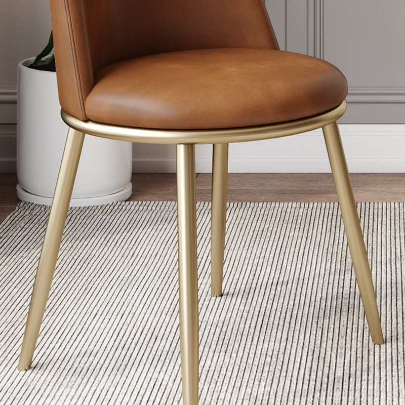 Chaises de salle à manger en cuir de style scandinave