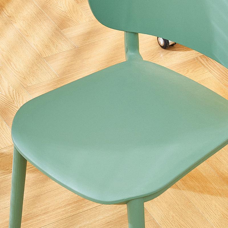 Silla de comedor de plástico de estilo contemporáneo, silla lateral sin brazos para cocina