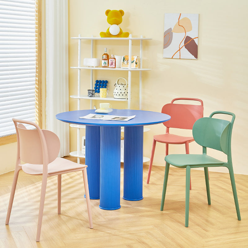 Silla de comedor de plástico de estilo contemporáneo, silla lateral sin brazos para cocina