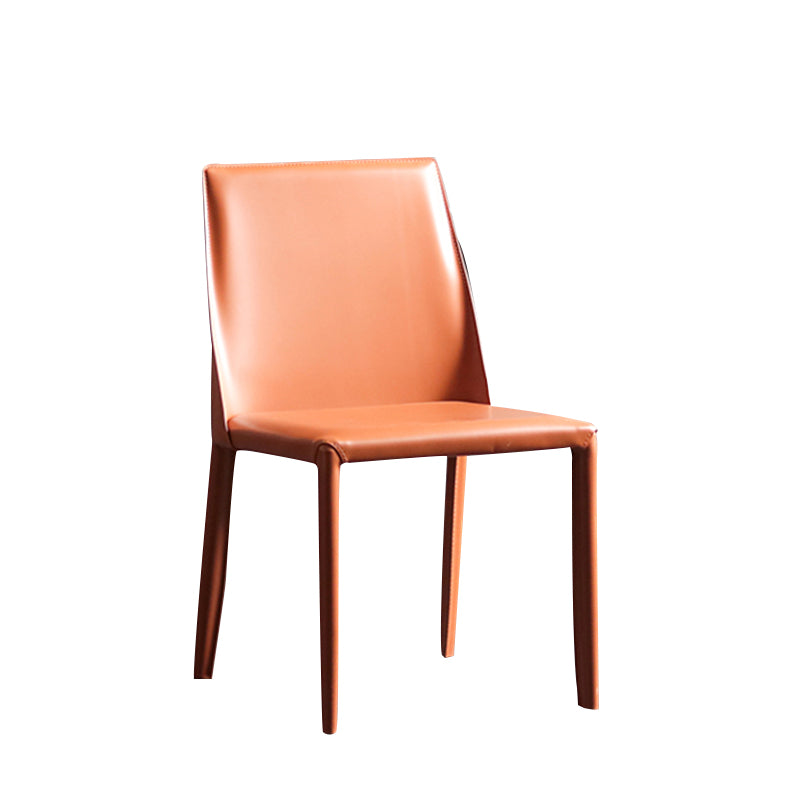 Silla sin brazos de comedor de metal moderno, silla lateral de comedor de cuero para uso en restaurantes