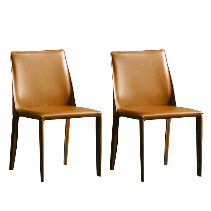 Silla sin brazos de comedor de metal moderno, silla lateral de comedor de cuero para uso en restaurantes