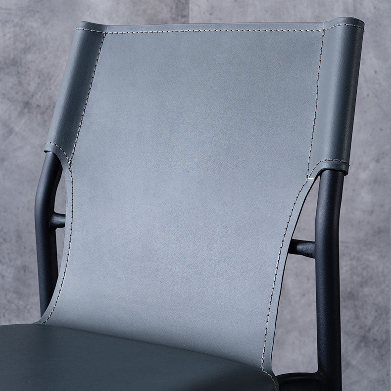 Accueil Chaises de salle à manger sans accoudoirs Chaises d'appoint en cuir avec pieds en métal (Ensemble de 2)