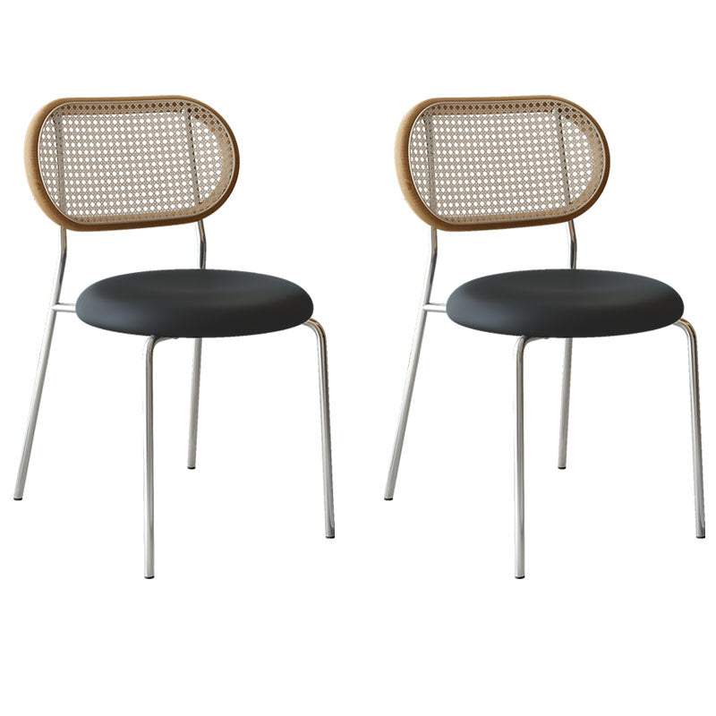 El comedor industrial del metal preside la parte posterior abierta sin brazos que cena la silla lateral