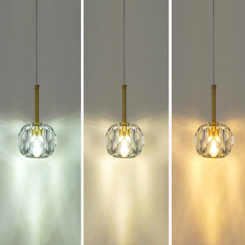 1 Lichthängeleuchte moderne Globus-Federlampe mit klarem Kristallschatten