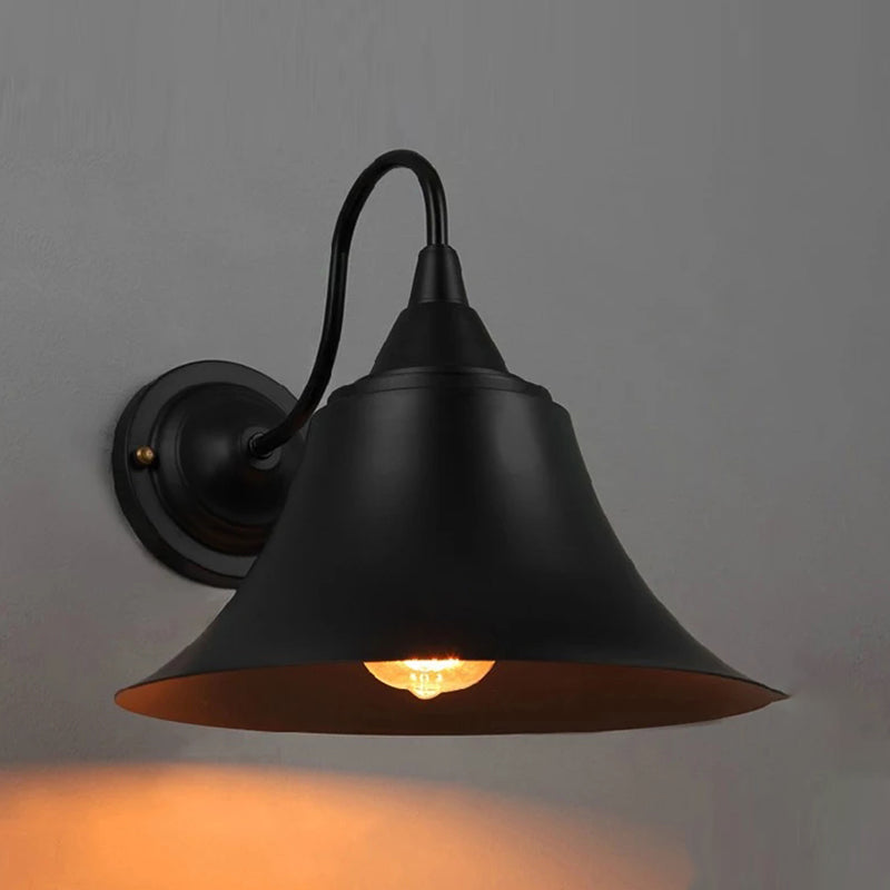 Fun a monte industriale a monte industriale di foglie di illuminazione a parete ombreggiata in metallo