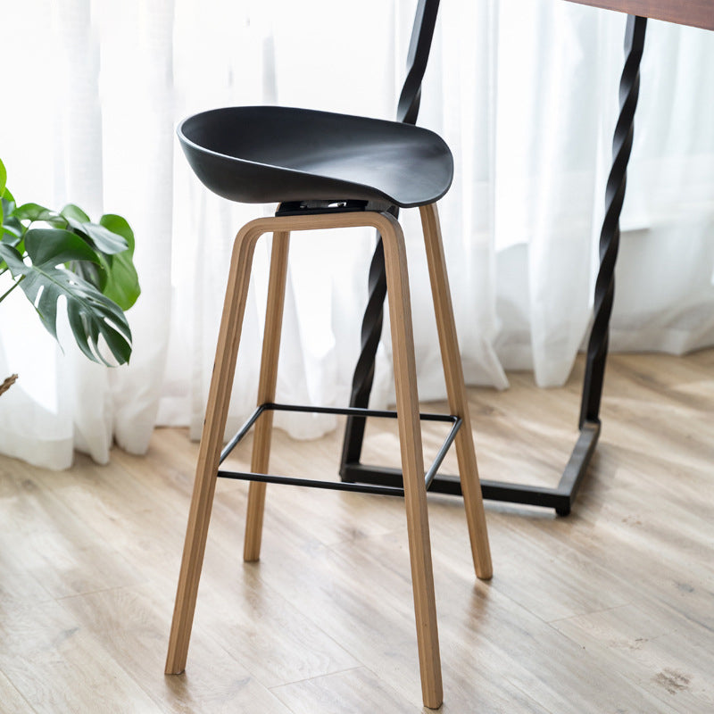 Modern Plastic Counter Stool Footrest Low Back Bucket Coffee Shop Bar Stool with Wood Legs