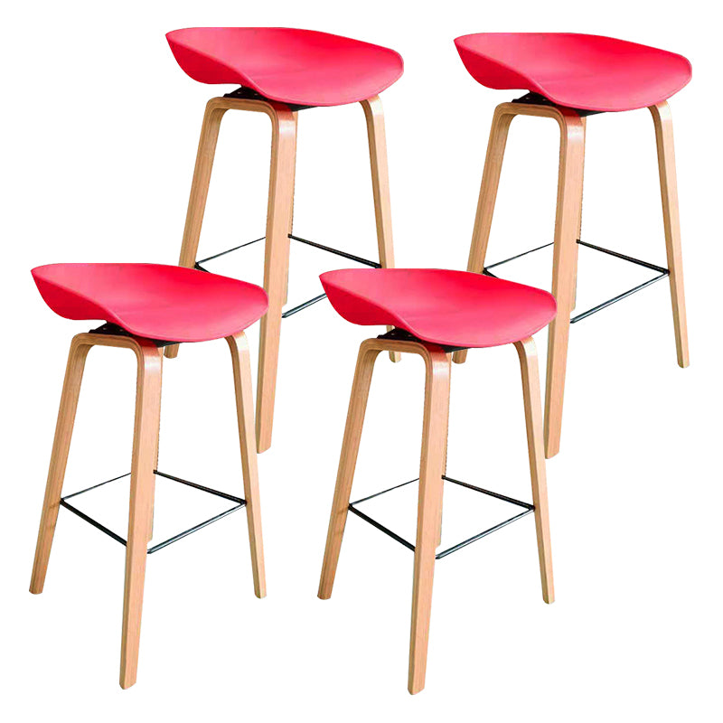 Modern Plastic Counter Stool Footrest Low Back Bucket Coffee Shop Bar Stool with Wood Legs