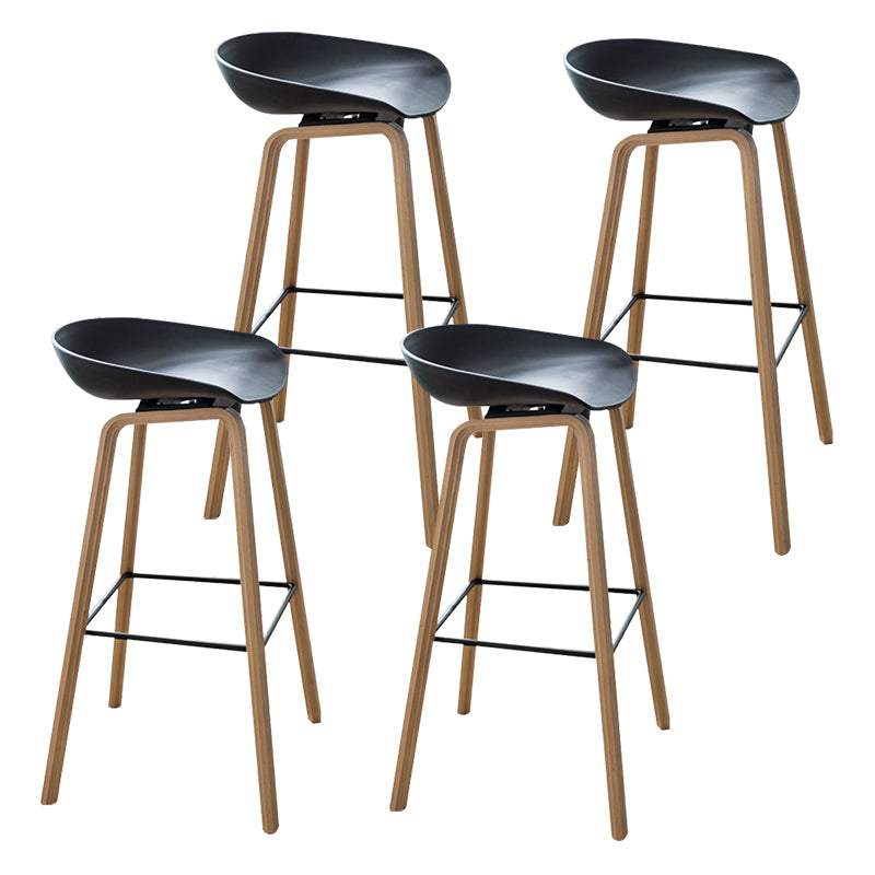 Modern Plastic Counter Stool Footrest Low Back Bucket Coffee Shop Bar Stool with Wood Legs