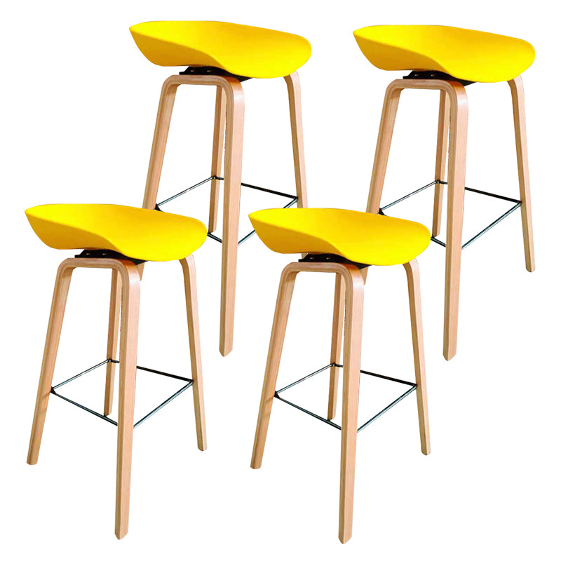 Modern Plastic Counter Stool Footrest Low Back Bucket Coffee Shop Bar Stool with Wood Legs