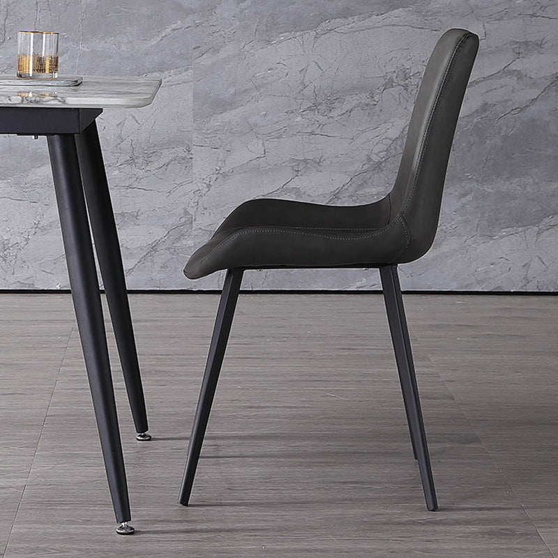 Chaise de salle à manger incurvée en cuir moderne, finition mate, chaise Parsons pour brasserie