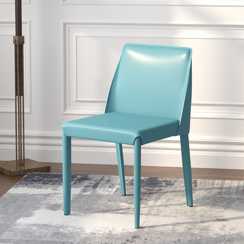 Silla auxiliar Parsons contemporánea, silla sin brazos curvada de cuero con acabado mate para Brasserie