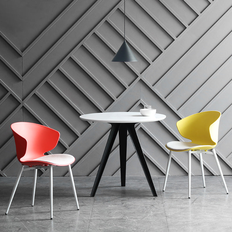 Contemporary Round Shape MDF Table Standard Kitchen Dining Table with Pedestal Base