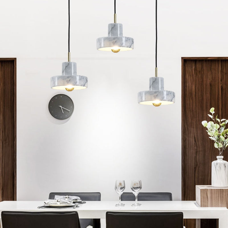 Faut de goutte en forme de grange en marbre Minimaliste d'éclairage en suspension blanc