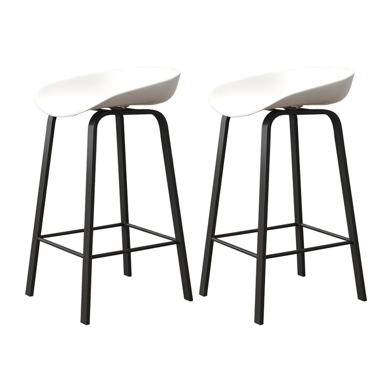 Taburete de bar con respaldo bajo y reposapiés moderno, cubo de plástico para interior, taburete de altura contraria