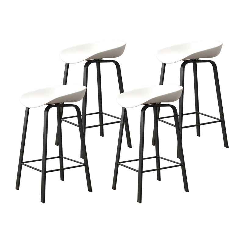 Taburete de bar con respaldo bajo y reposapiés moderno, cubo de plástico para interior, taburete de altura contraria