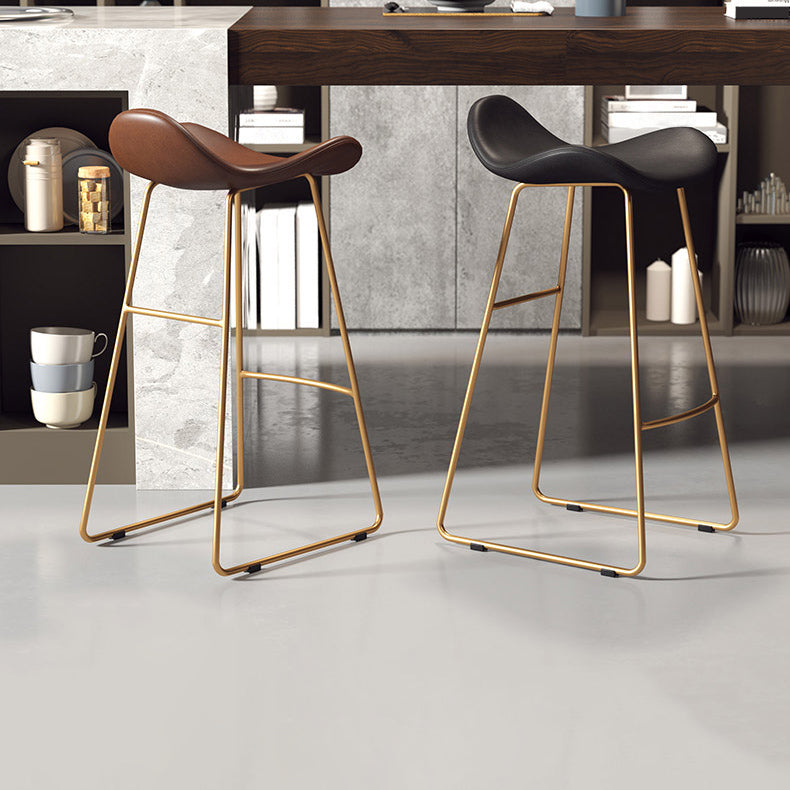 Glam Leather Bar Stools Patio Bar Stool with Iron Legs and Low Back