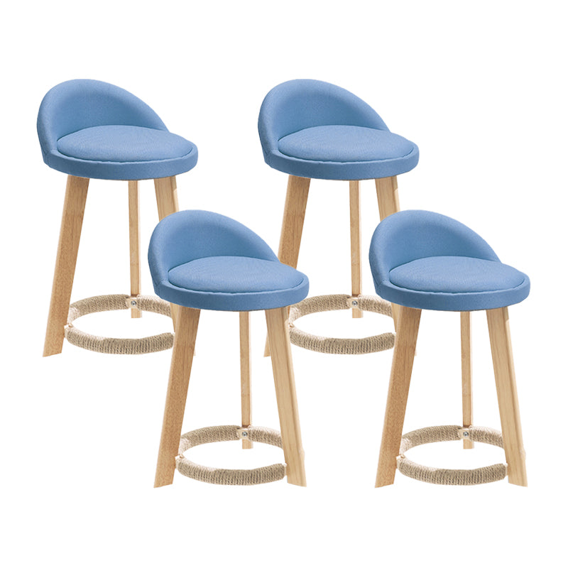 Taburete de bar con reposapiés de tela moderno, taburete redondo con respaldo bajo para interior con patas de madera