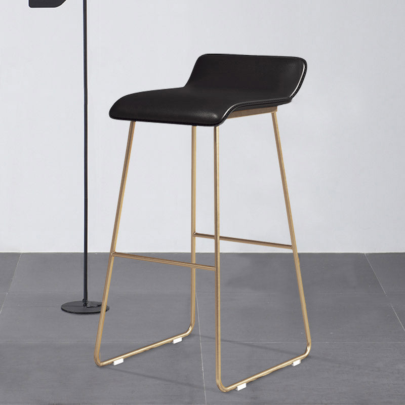 Glam Counter Barhocker, runder Barhocker, armloser Leder-Barhocker mit Fußstütze, Eisengestell