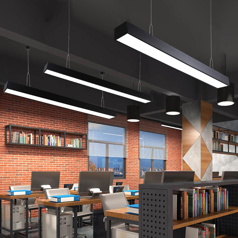 Lampes suspendues modernes linéaires, luminaires d'éclairage pendentif à LED noir pour le bureau
