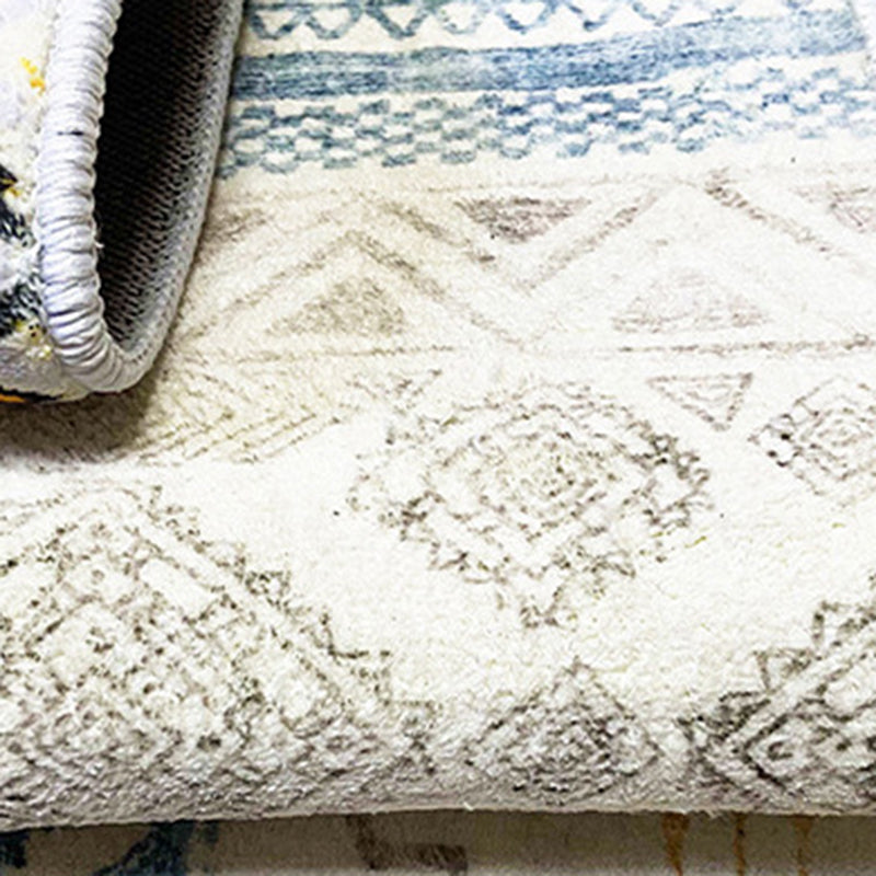 Apricot Square Pattern Rug Polyester Modern Rug Washable Rug for Living Room