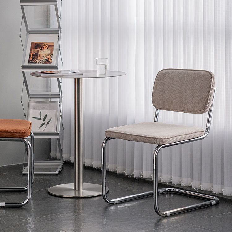 Sillas de comedor estilo moderno Sillas sin brazos con respaldo abierto y patas de metal