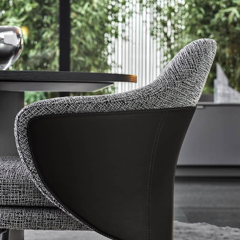 Silla de comedor de metal moderno, silla lateral de tela para uso en restaurantes
