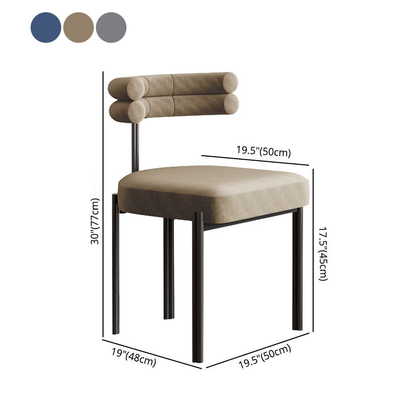 Silla sin brazos de comedor de metal moderno, silla lateral de comedor de terciopelo para uso en restaurantes