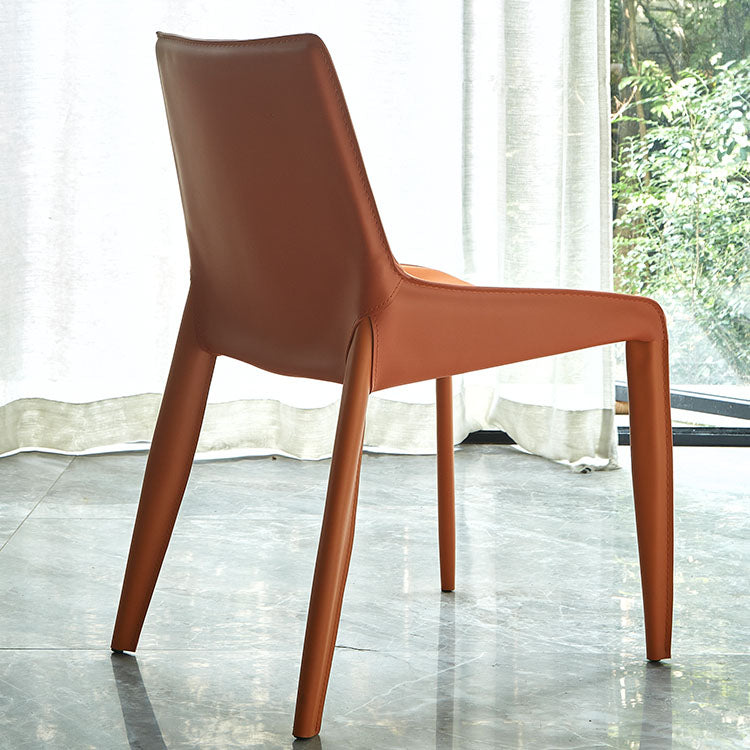 Silla de comedor contemporánea de cuero y metal Silla con respaldo sólido de comedor con brazo