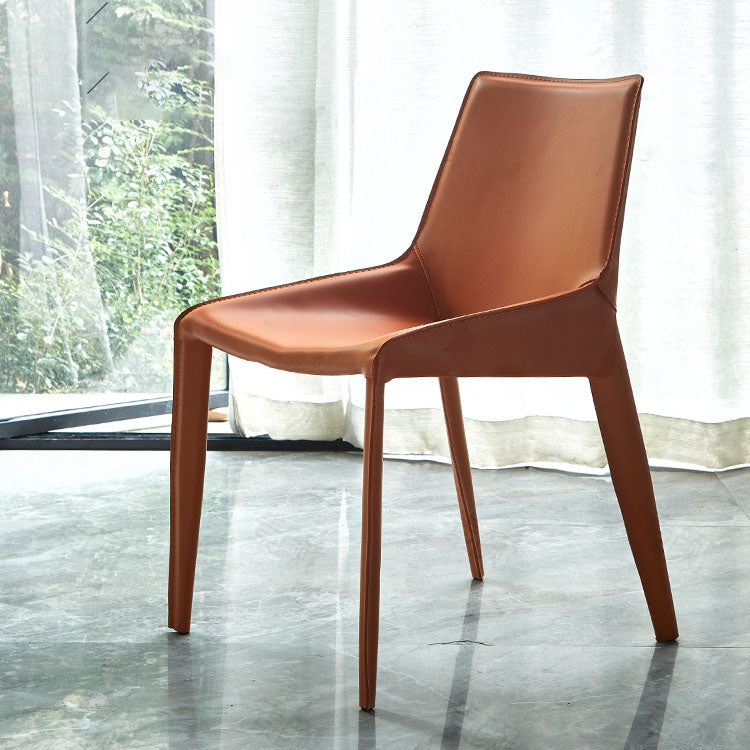 Silla de comedor contemporánea de cuero y metal Silla con respaldo sólido de comedor con brazo