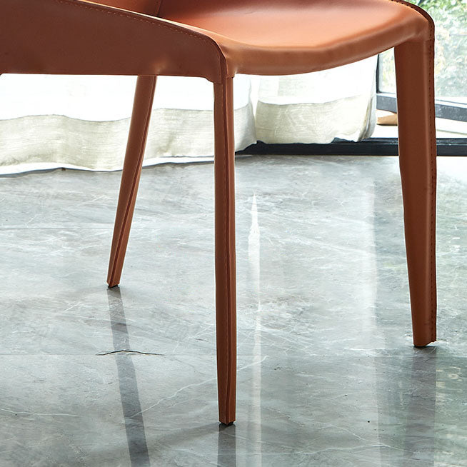 Silla de comedor contemporánea de cuero y metal Silla con respaldo sólido de comedor con brazo
