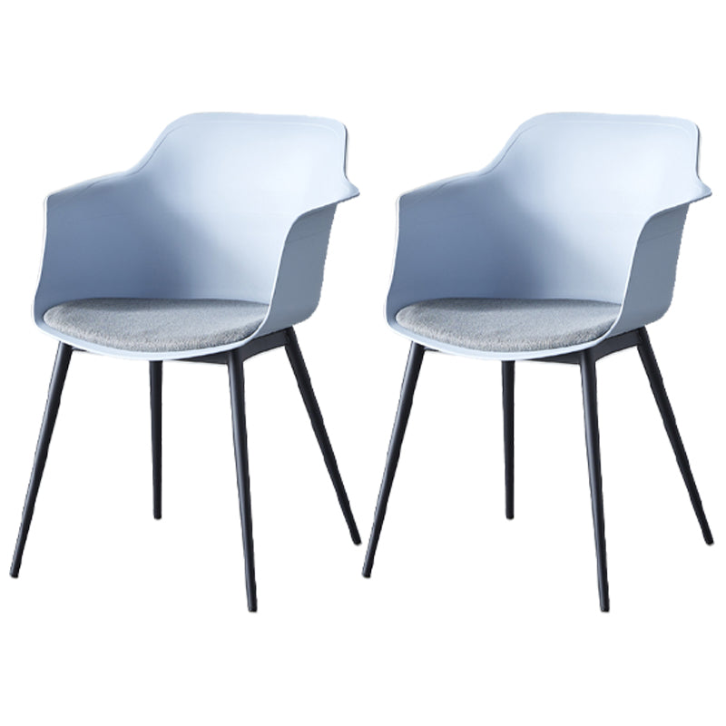 Plastik modern