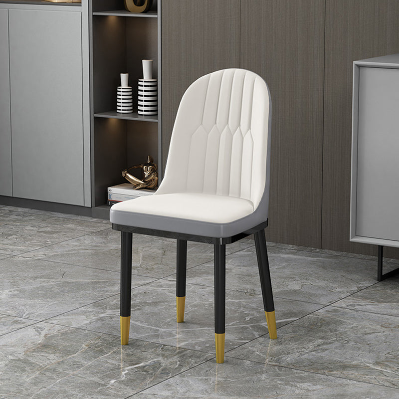 Chaises de salle à manger de style Glam Chaises Parsons sans accoudoirs avec pieds en métal