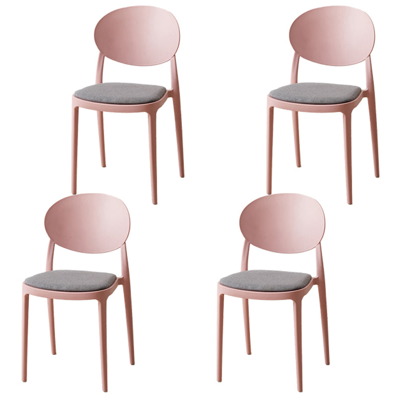 Silla de comedor de plástico mate con respaldo abierto para restaurante escandinavo