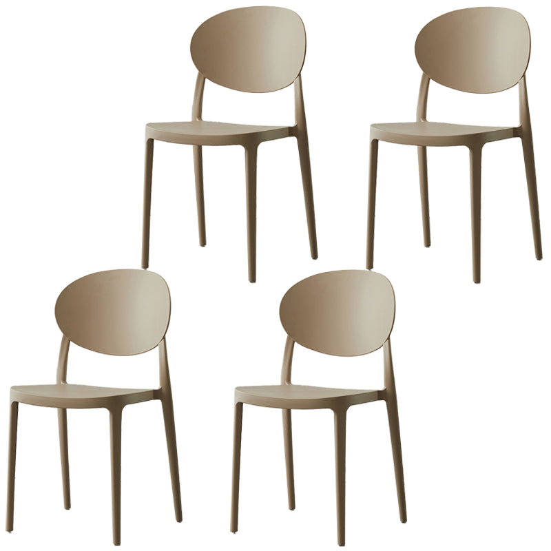 Silla de comedor de plástico escandinavo con respaldo abierto y acabado mate