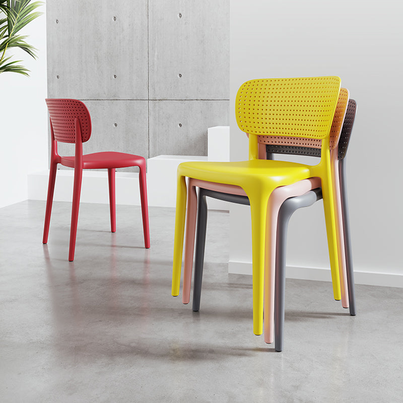 Silla lateral plástica contemporánea del restaurante con parte posterior abierta del final mate que cena la silla