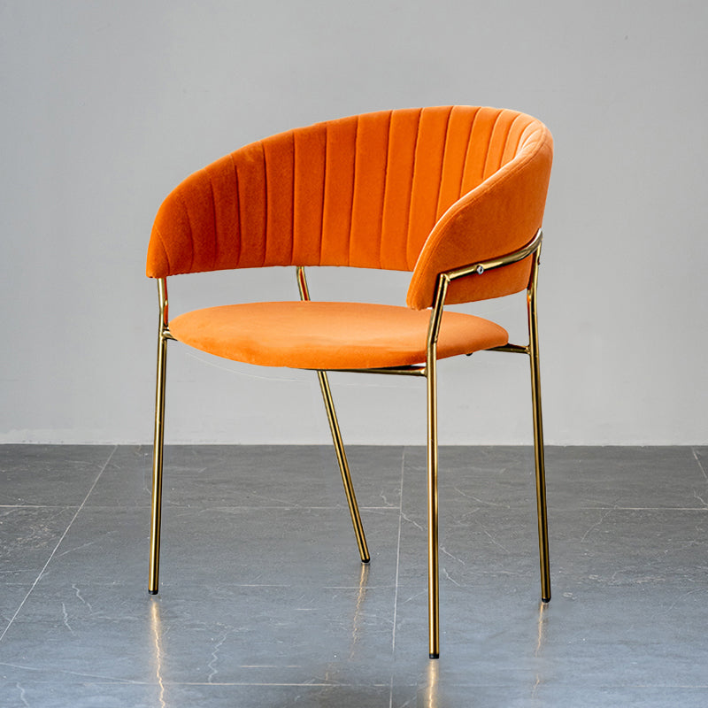 Scandinave Style Open Back Dining Catt Widing Couber Chaises de salle à manger avec des jambes dorées