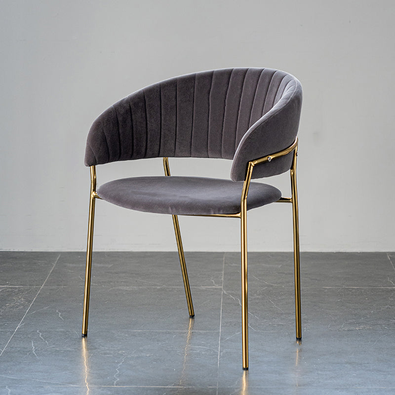Scandinave Style Open Back Dining Catt Widing Couber Chaises de salle à manger avec des jambes dorées