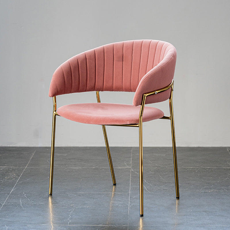 Scandinave Style Open Back Dining Catt Widing Couber Chaises de salle à manger avec des jambes dorées