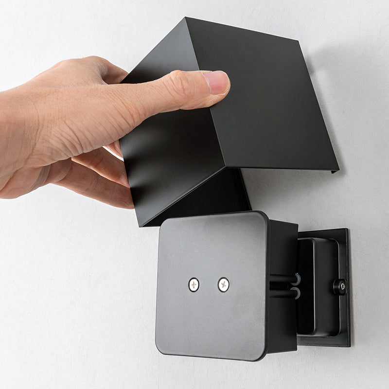 Moderne Stil quadratische Wandleuchte Leuchte Metall 2 Leuchten Wandmontierte Beleuchtung