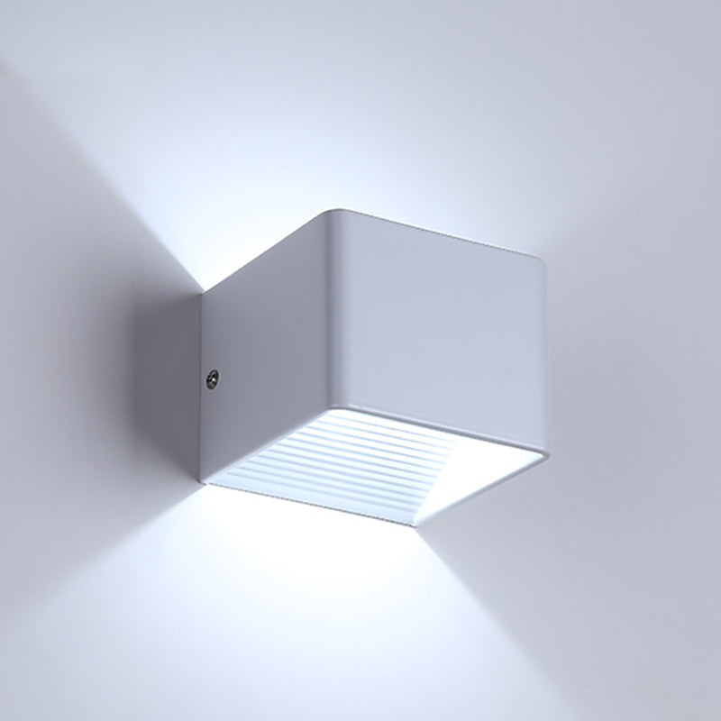 2-Lights Metal Wall Lighting Modern Style Square Shape Wall Mount Light Fixture