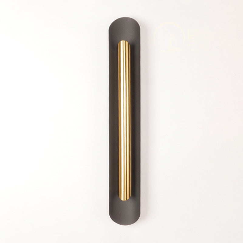 Lineare Form Metallwandbeleuchtung moderner Stil 2 Leuchten Wandmontierte Beleuchtung in Messing
