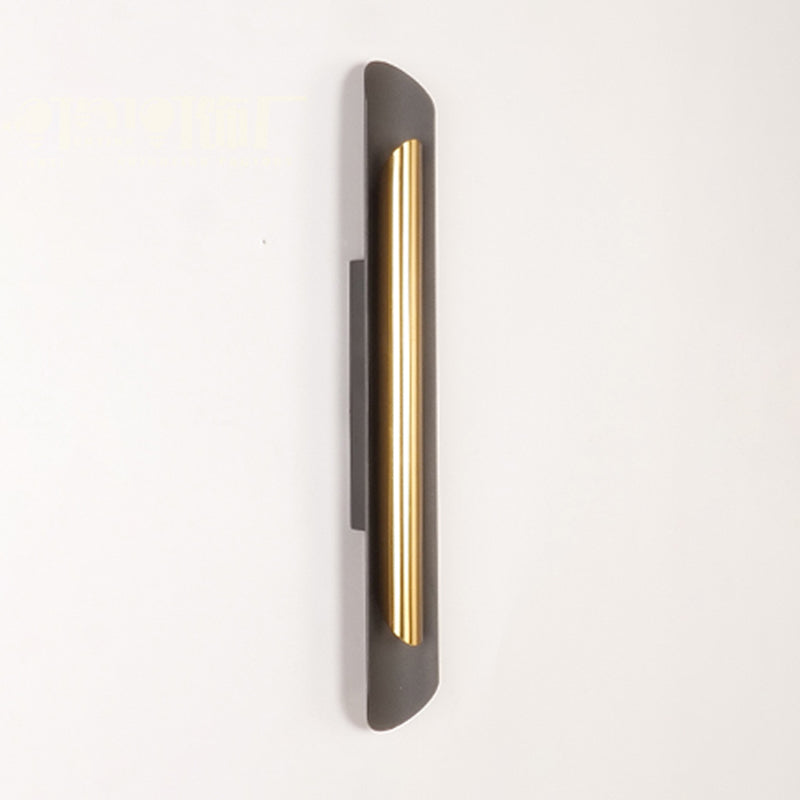 Lineare Form Metallwandbeleuchtung moderner Stil 2 Leuchten Wandmontierte Beleuchtung in Messing