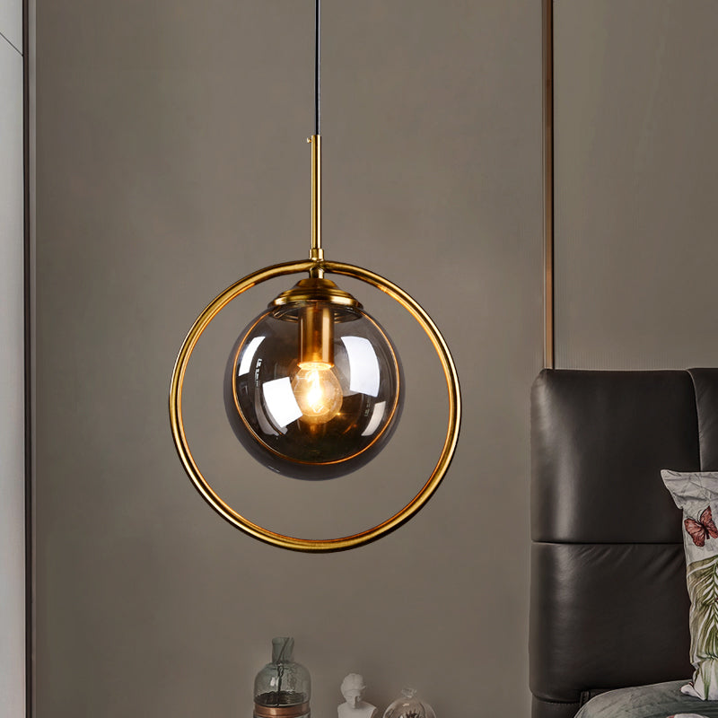 Luminaires suspendus en métal Globe lampe de suspension nordique avec nuance en verre