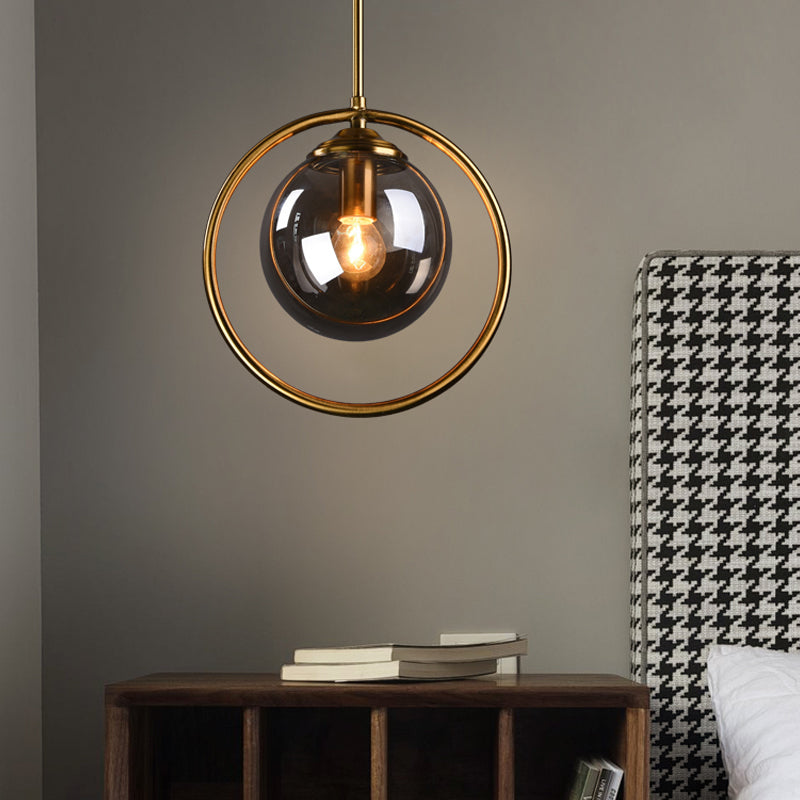 Luminaires suspendus en métal Globe lampe de suspension nordique avec nuance en verre