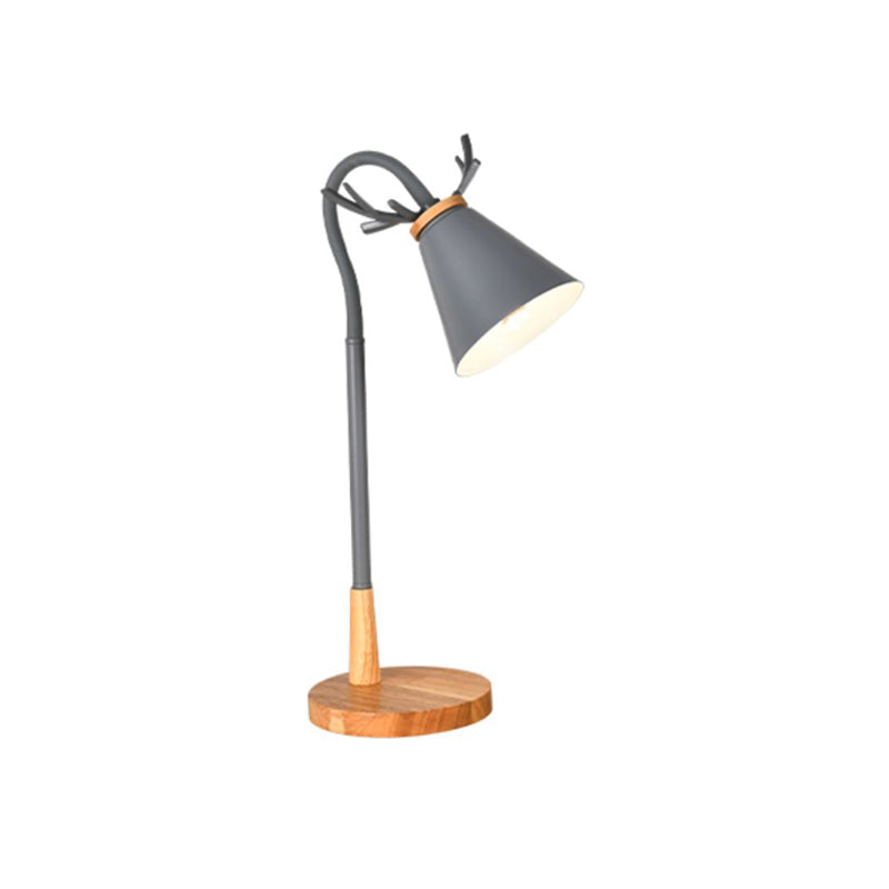 Modern Antlers Table Lamp Colorful Single Light Desk Lamp with Wood for Bedroom