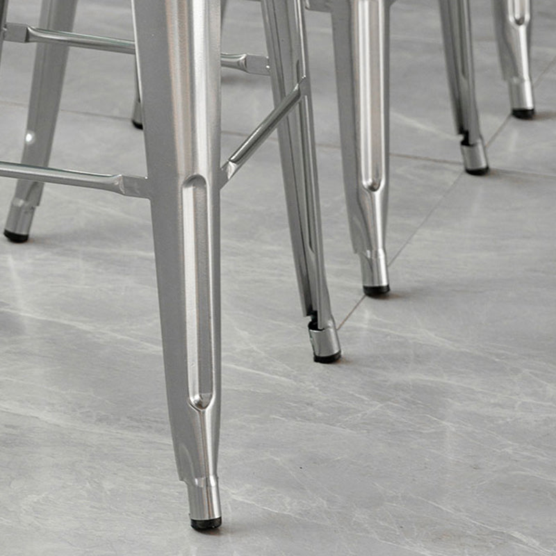 Tabres de marco de hierro de estallido de brazo de estilo industrial para cafetería para cafeterías