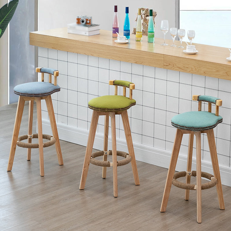 Taburetes escandinavos de madera natural para mostrador, taburetes de bar con respaldo bajo y reposapiés