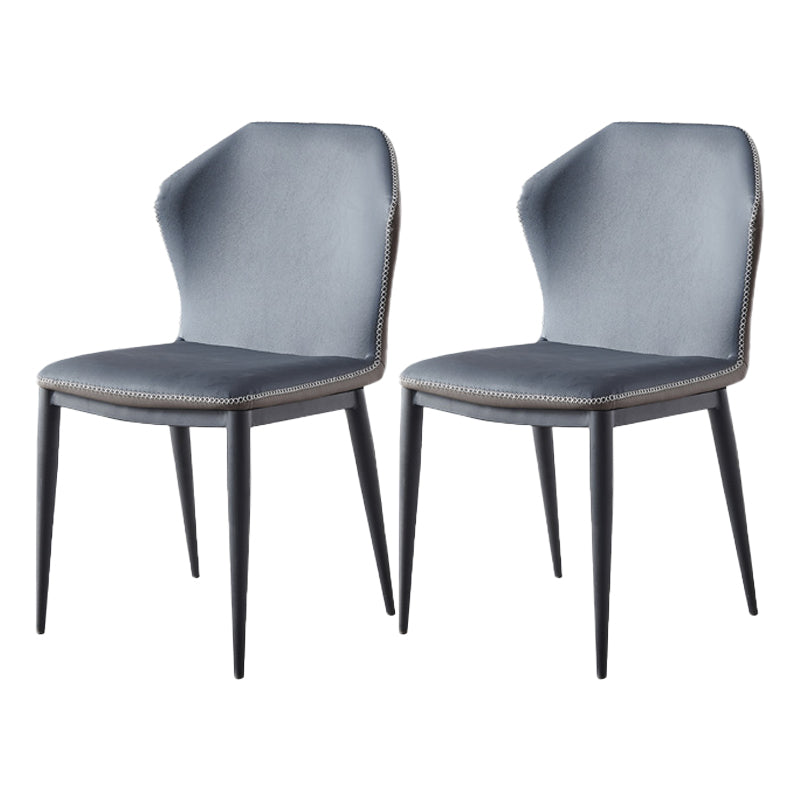 Chaises de salle à manger en cuir de chaise à oreilles sans accoudoirs de style contemporain