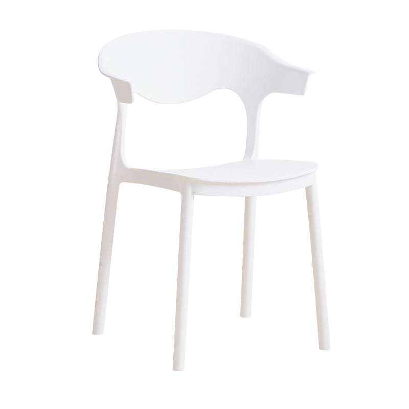 El plástico contemporáneo que cena la parte posterior abierta apilable de las sillas sin brazos cena la silla lateral